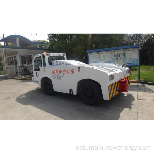 Ang Tractor sa Aircaft Tractor alang sa Airport